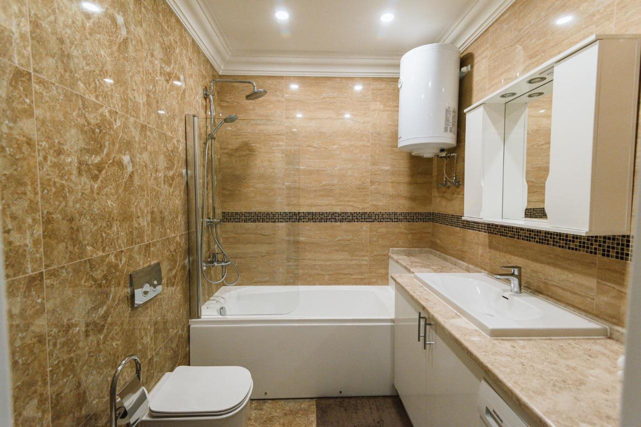 Luxury For Business & Pleasure Royal 1 Apartment Киев Екстериор снимка
