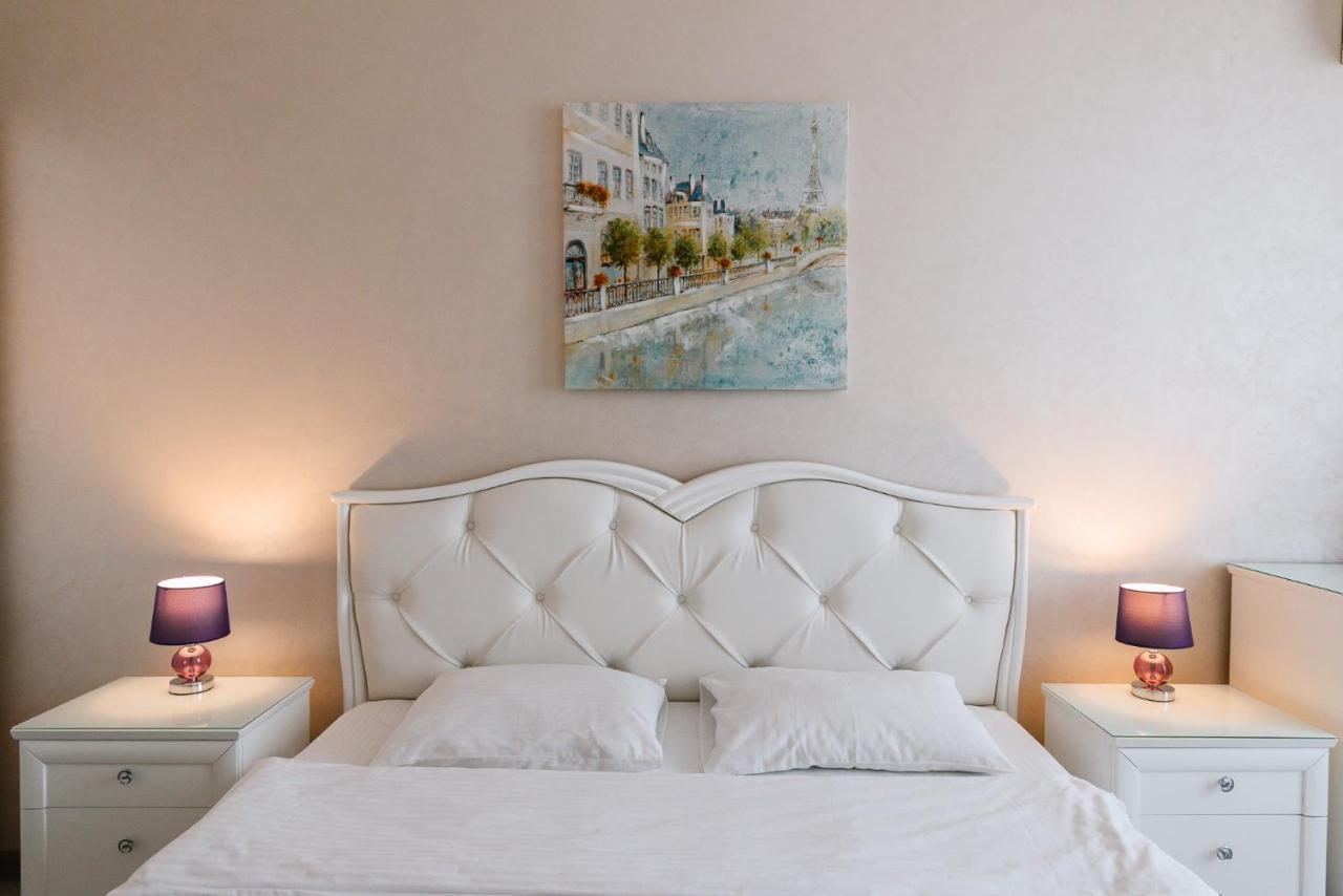 Luxury For Business & Pleasure Royal 1 Apartment Киев Екстериор снимка